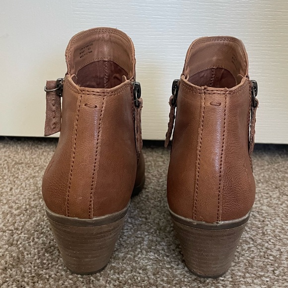 Frye Women's Judith Bootie Leather Double Zip 6.5 - Picture 5 of 7